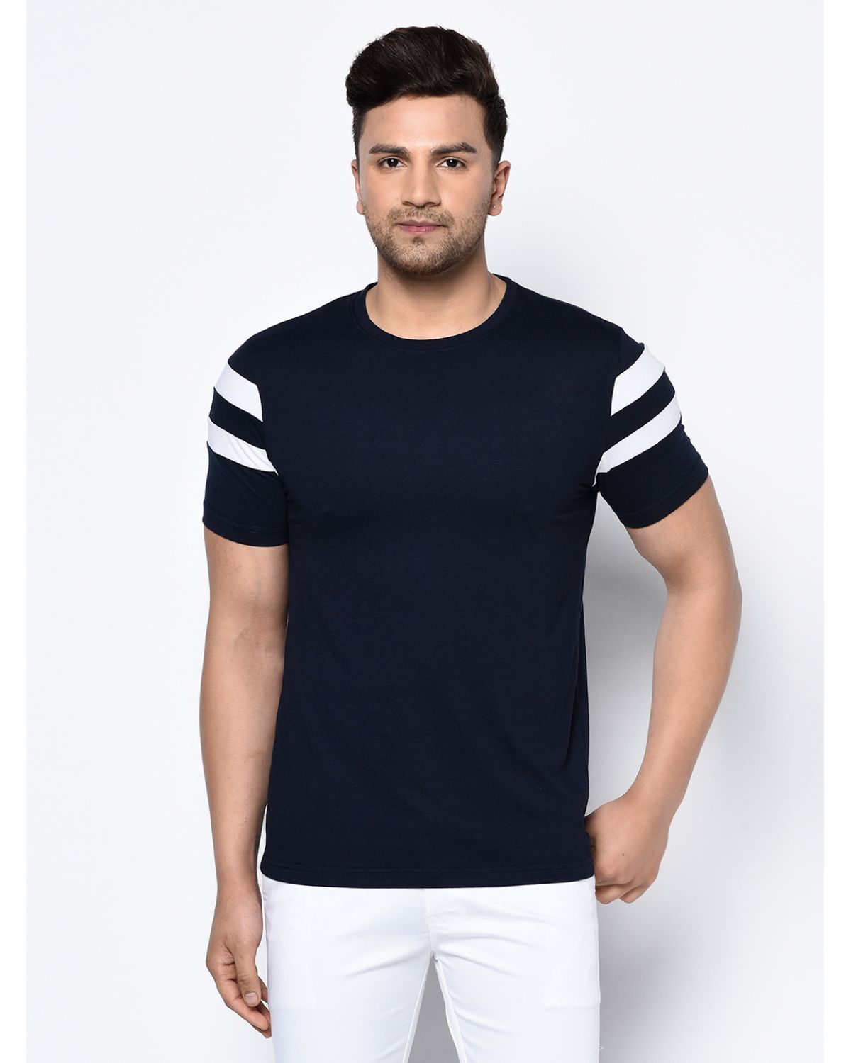 Striped Print Half Sleeves Round Neck T-shirts For Men's Roposo Clout